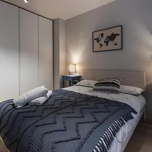  Apartment Amazing Property In Zone 1